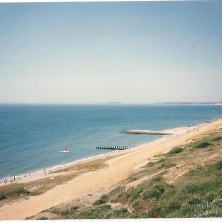 Pine Lodge Barton on Sea Eksteriør bilde