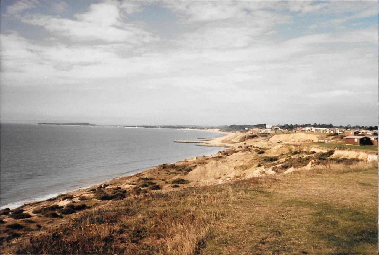Pine Lodge Barton on Sea Eksteriør bilde