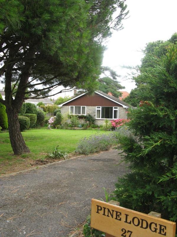 Pine Lodge Barton on Sea Eksteriør bilde